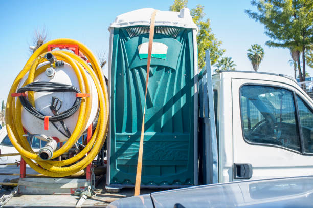 Best High-end porta potty rental  in Waverly, IA